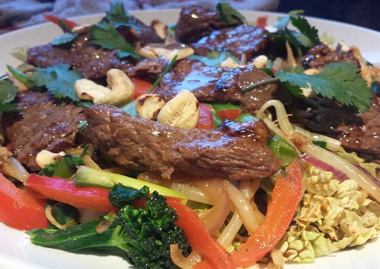 Steps to Prepare Any-night-of-the-week Chilli Beef Salad