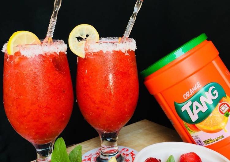 Recipe of Any-night-of-the-week Strawberry 🍓 Coconut 🥥 Drink