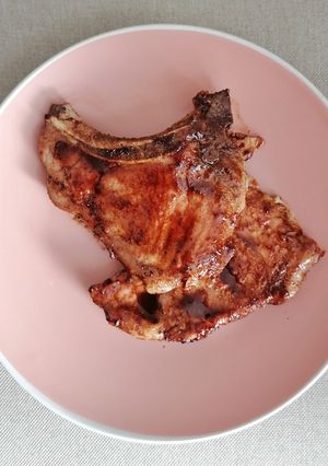 Una foto de Chuletas ahumadas búfalo 👩‍🍳