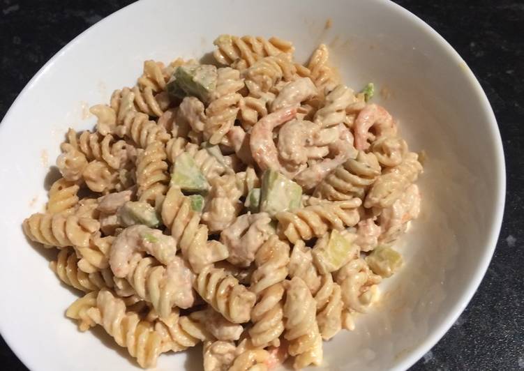 Simple Way to Prepare Quick Prawn, chilli and avocado pasta salad