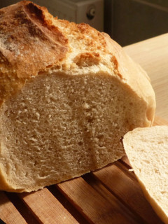 Hűtőben kelt kenyér recept fotója