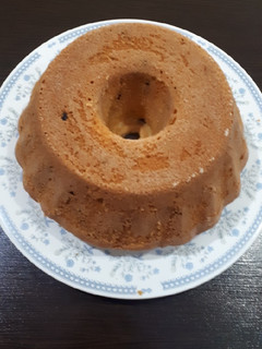 عکسی از دستور کیک کشمشی گردویی