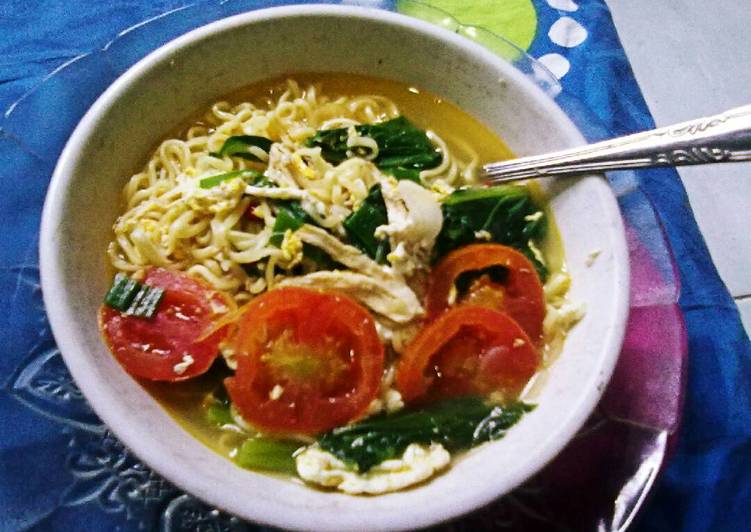  Resep  Mie rebus kuah  pedas enyakkk oleh Dhenny Chinx Cookpad