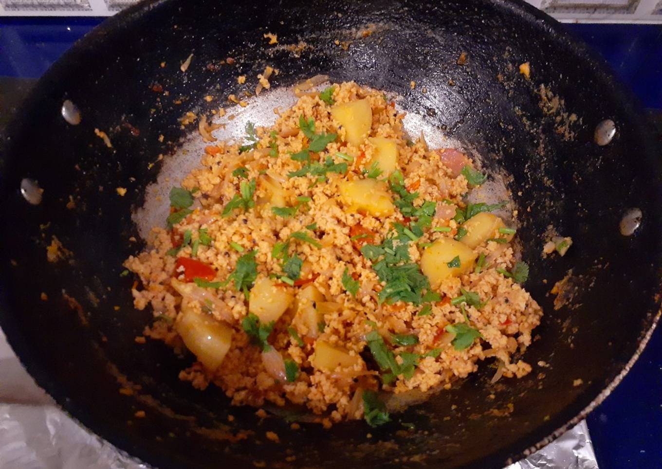 Spiced Scrambled Egg & Potato Curry ðŸ›