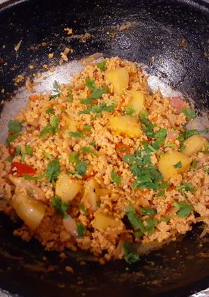 A picture of Spiced Scrambled Egg & Potato Curry 🍛.
