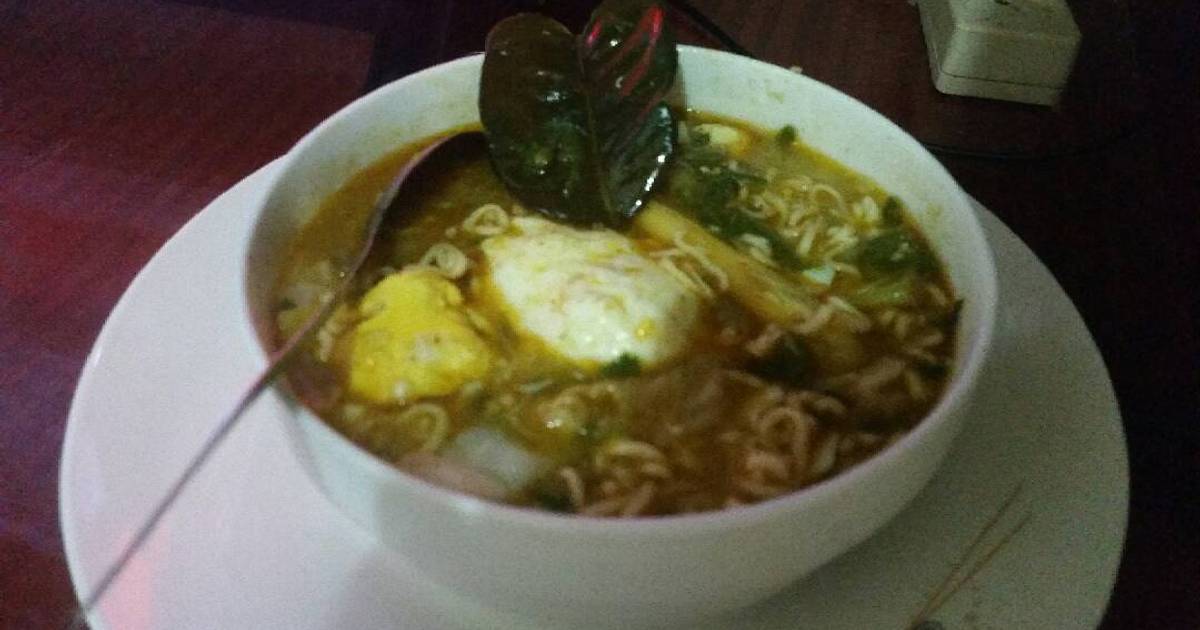 Resep Mie pedas cabe  hijau oleh Satrina Dewi Cookpad