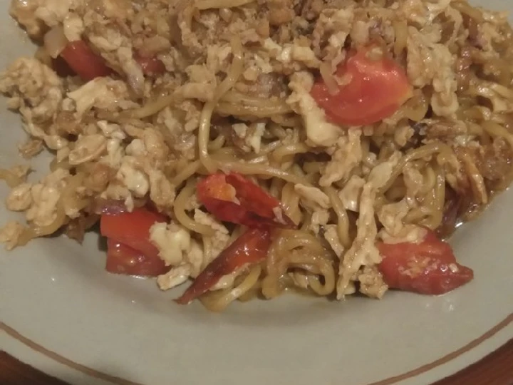 Cara Gampang Menyiapkan Resep Mie tek tek yang Uenak Anti Ribet, Menggugah Selera