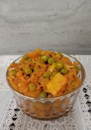 A picture of #WS1 Green peas, Cabbage, potato Sabji.