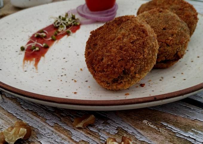 Crunchy Walnut-Sprouts Cutlet