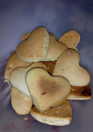 Una foto de Galletitas suaves de limón❤️