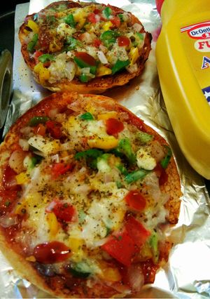 A picture of Quick Open pizza Burger.