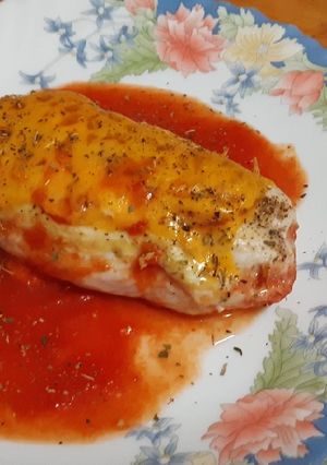 Foto principal de Pechuga rellena de jamón York y queso