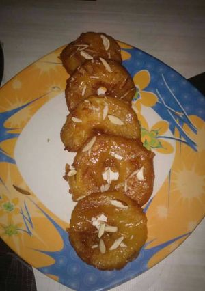 A picture of Apple jalebi.
