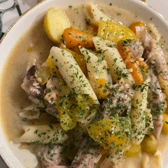 A picture of Wing tip winter soup.