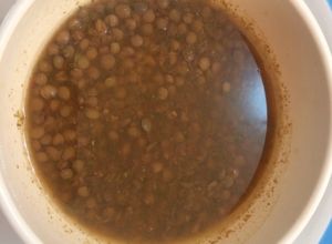 Una foto de Sopa de lentejas