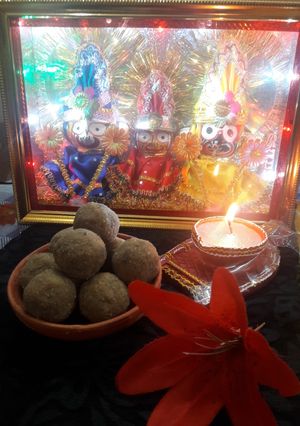 মগজ নাড়ু (magoj naru receipe in bengali) রেসিপির প্রধান ছবি
