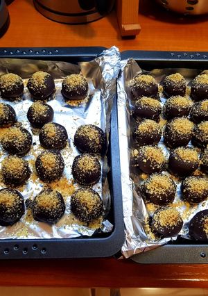 Zserbó golyó recept fotója
