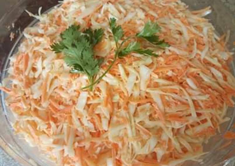 Step-by-Step Guide to Make Homemade Coleslaw Salad