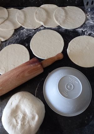Una foto de Masa para empanadas o tartas fácil y como compradas! 💯👌🏻