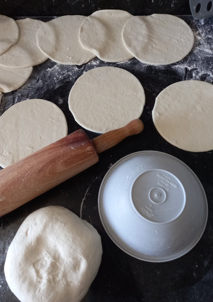 Una foto de Masa para empanadas o tartas fácil y como compradas! 💯👌🏻