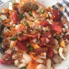 Una foto de Ensalada de alubias