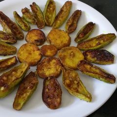 A picture of Parmal and Aloo Crunchy Fry.