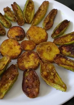 A picture of Parmal and Aloo Crunchy Fry.