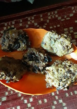 বেসন দিয়ে কুঁচো চিংড়ি বড়া (besan die kuncho chingri bora recipe in bengali) রেসিপির প্রধান ছবি