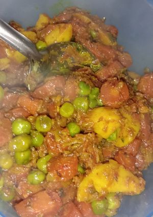 A picture of Gajar Matar.