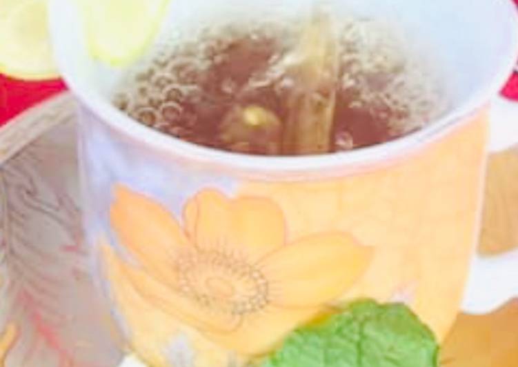 Ginger and mint tea