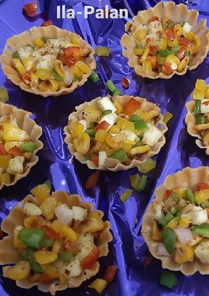 A picture of Colorful Canapes.