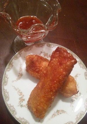 A picture of Momma's egg rolls.