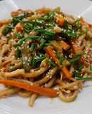 Udon noodles con le verdure super cremosi *vegan*