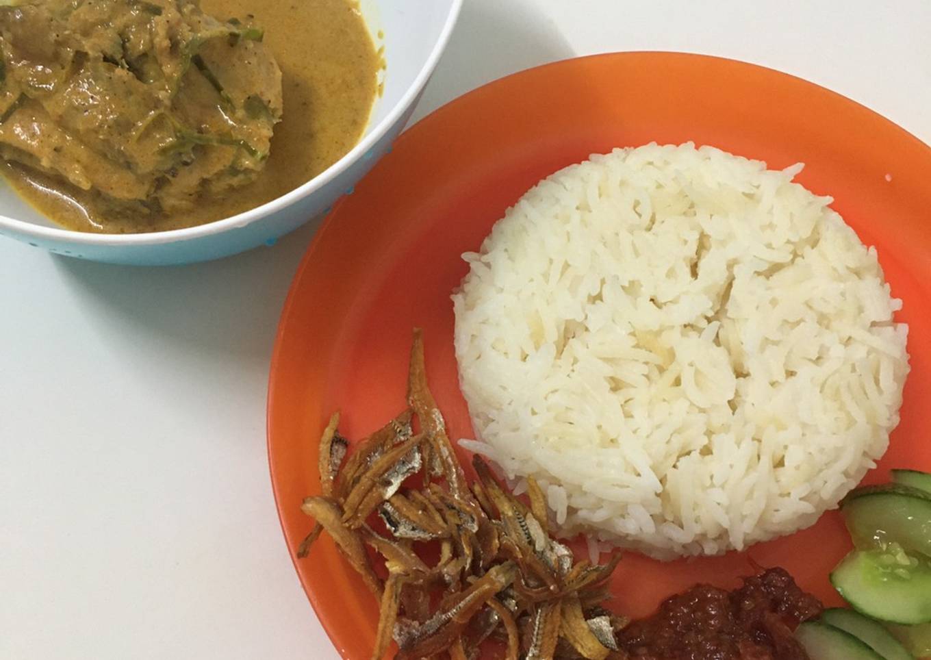 Nasi Lemak Rendang Ayam