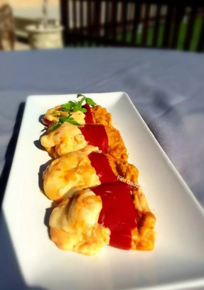 Una foto de Pimientos de piquillo rellenos de atún