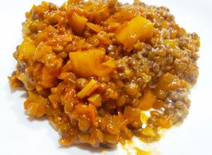 Foto principal de Lentejas con mijo, manzana y curry