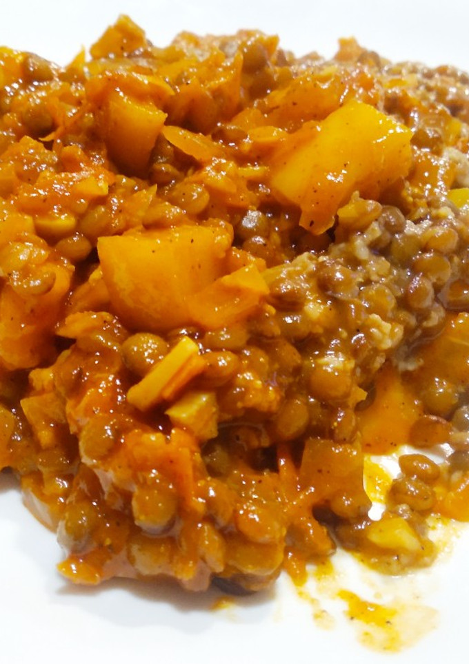 Una foto de Lentejas "trifásicas" (con mijo, manzana y curry)