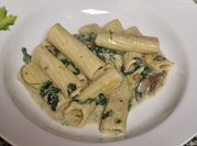 Una foto de cabrales pasta