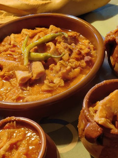 Una foto de Callos en salsa