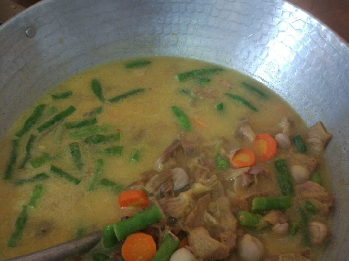 Bagaimana Menyiapkan Sayur Lodeh Kluwih, Enak Banget