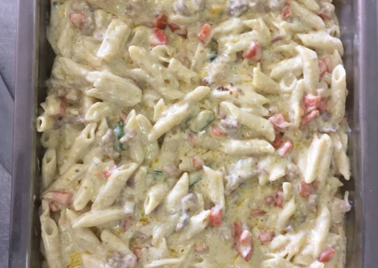 Steps to Prepare Ultimate Chicken and blue cheese pasta