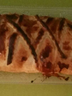 Una foto de Solomillo envuelto con masa de hojaldre