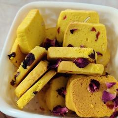 Rose Saffron Cookies A picture of Rose Saffron Cookies.