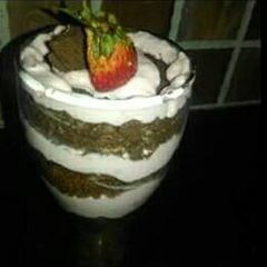 A picture of Cup cake pudding.