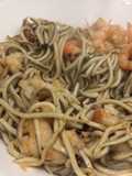 Gambas al ajillo con gulas