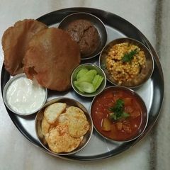 A picture of Segari Thali.