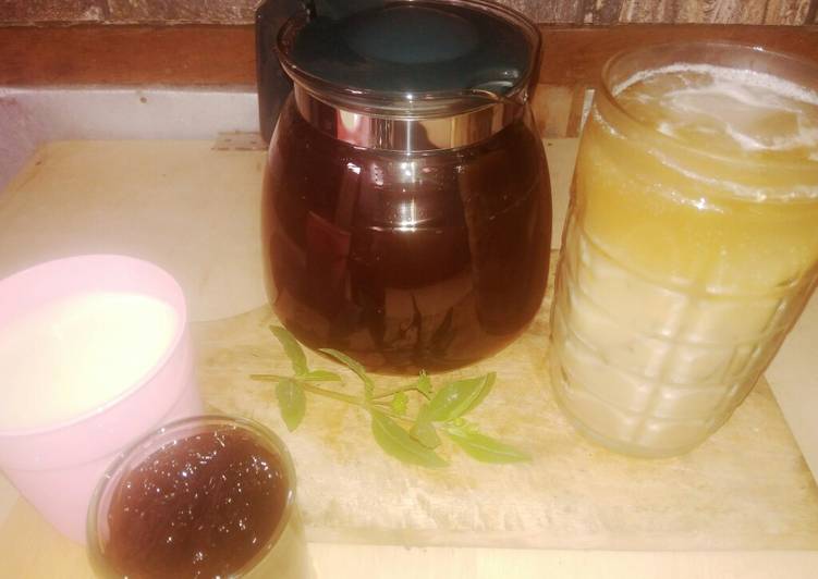 Bagaimana Menyiapkan Thai Tea Cincau yang Lezat