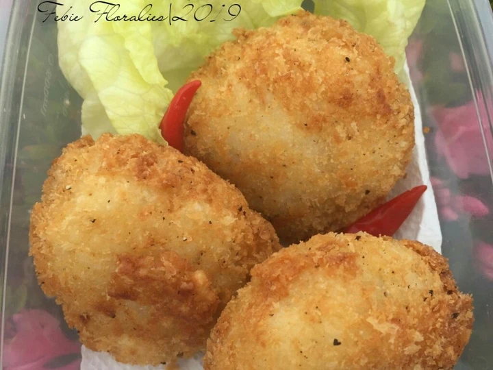 Cara Mudah Menyiapkan Resep  Onigiri  Goreng Tuna  Pedas yang Bisa Manjain Lidah, Bisa Manjain Lidah