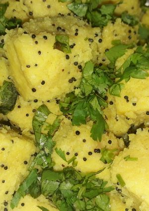 વાટી દાળ ના ખમણ રેસીપી મુખ્ય ફોટો