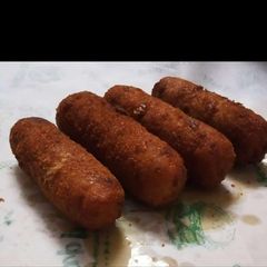 A picture of Bread roll.